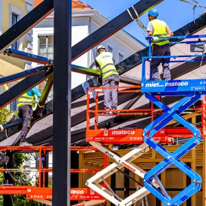 Hub- und Arbeitsbühnen